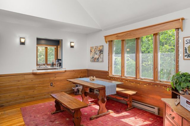 952 Bakersfield Road, Fletcher, VT 05444