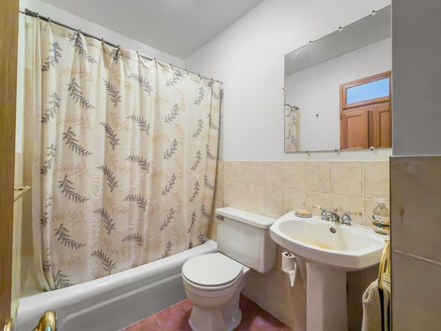 952 Bakersfield Road, Fletcher, VT 05444