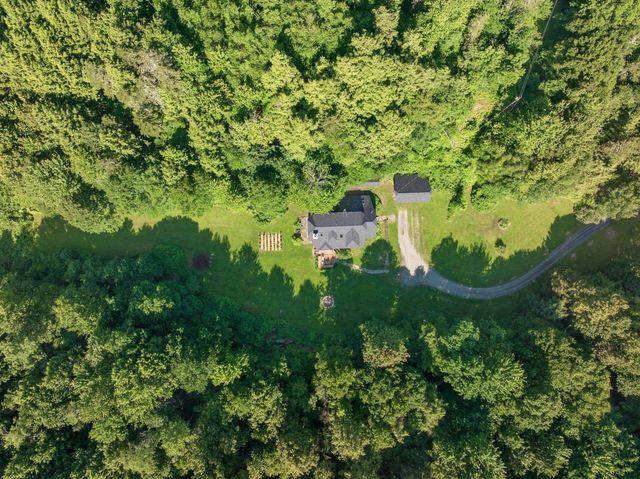952 Bakersfield Road, Fletcher, VT 05444