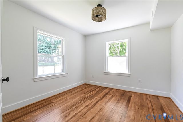 7263 Grace Ln, Mechanicsville, VA 23111