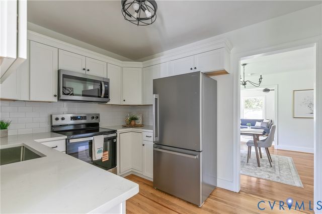 7263 Grace Ln, Mechanicsville, VA 23111
