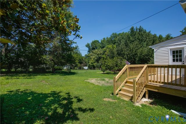 7263 Grace Ln, Mechanicsville, VA 23111