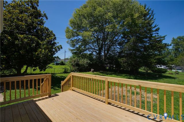 7263 Grace Ln, Mechanicsville, VA 23111