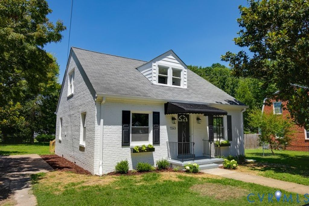 7263 Grace Ln, Mechanicsville, VA 23111