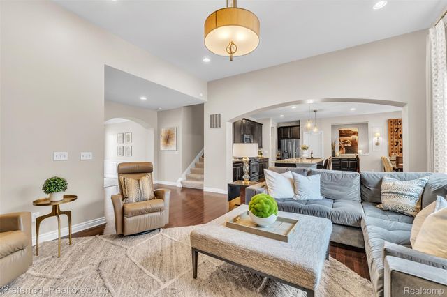 3230 Park Meadow Drive, Orion Charter Township, MI 48362