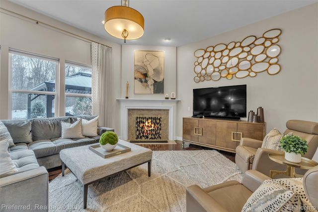 3230 Park Meadow Drive, Orion Charter Township, MI 48362