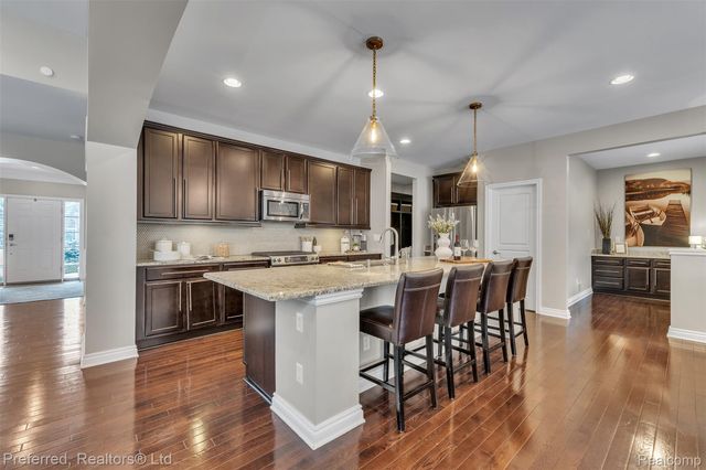 3230 Park Meadow Drive, Orion Charter Township, MI 48362