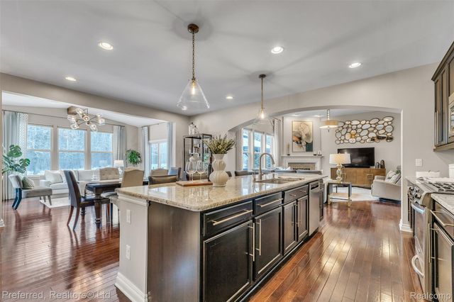 3230 Park Meadow Drive, Orion Charter Township, MI 48362