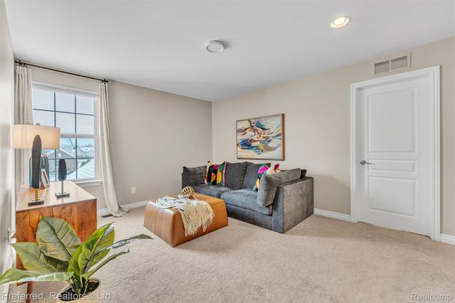 3230 Park Meadow Drive, Orion Charter Township, MI 48362