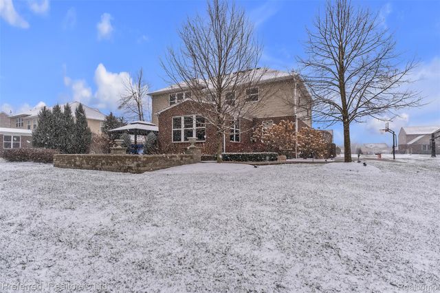 3230 Park Meadow Drive, Orion Charter Township, MI 48362