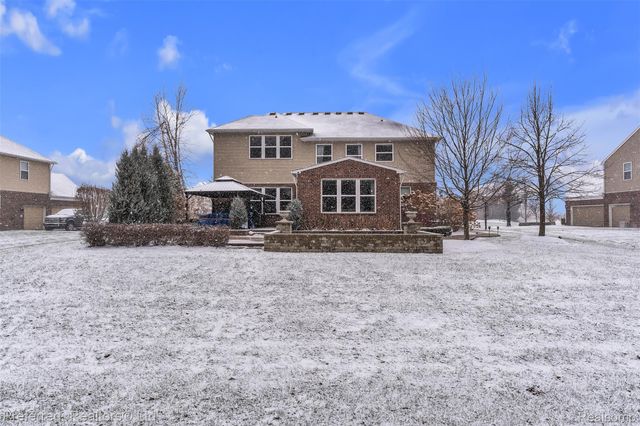 3230 Park Meadow Drive, Orion Charter Township, MI 48362