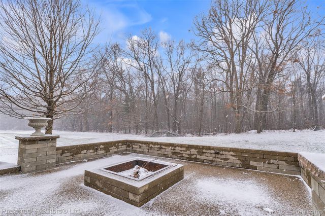 3230 Park Meadow Drive, Orion Charter Township, MI 48362