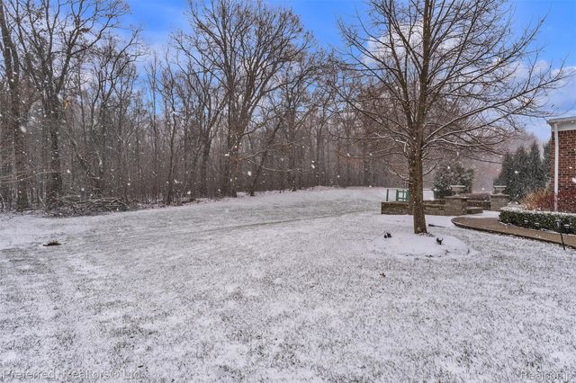 3230 Park Meadow Drive, Orion Charter Township, MI 48362