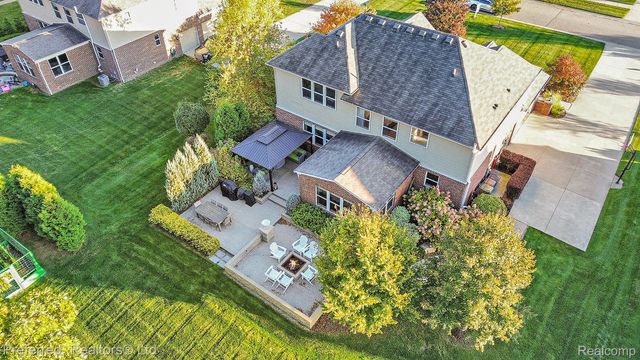 3230 Park Meadow Drive, Orion Charter Township, MI 48362