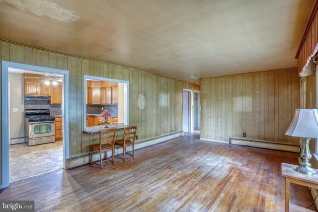 2927 FRAZER RD, Newark, DE 19702