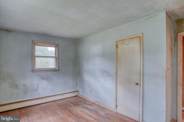2927 FRAZER RD, Newark, DE 19702