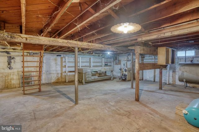 2927 FRAZER RD, Newark, DE 19702