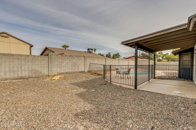 544 E Morrow Drive, Phoenix, AZ 85024