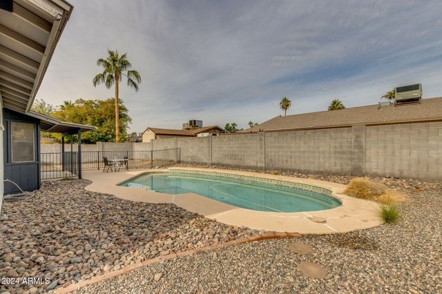 544 E Morrow Drive, Phoenix, AZ 85024