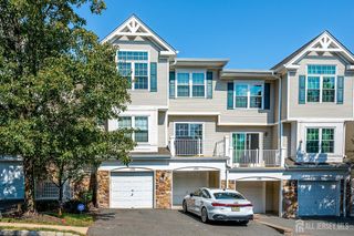 1092 Shadowlawn Drive, Green Brook, NJ 08812