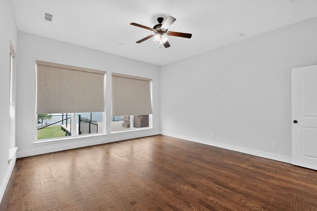 2313 Windjammer Way, Rowlett, TX 75088