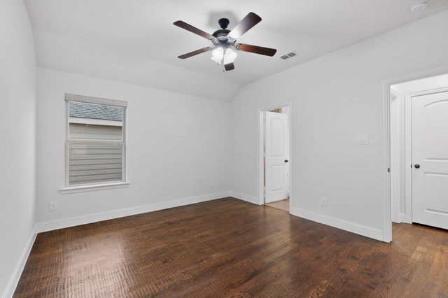 2313 Windjammer Way, Rowlett, TX 75088