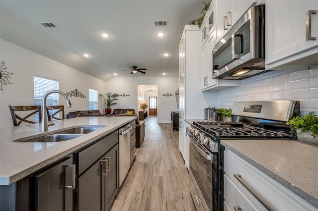 412 E Ash Street, Celina, TX 75009