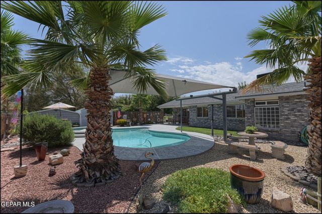 145 LIBBY Road, Canutillo, TX 79835