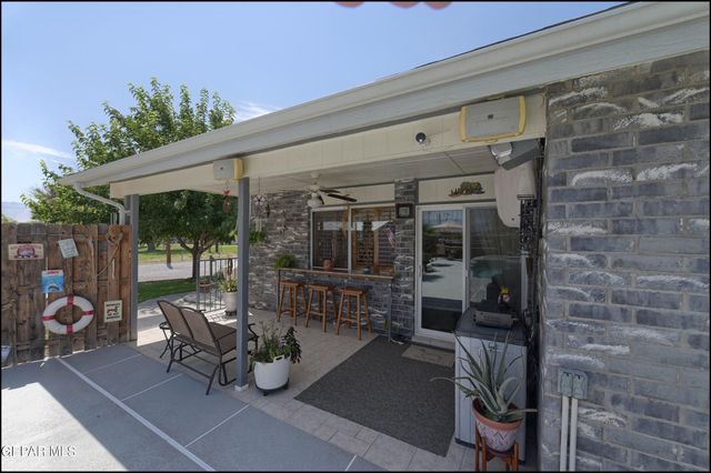 145 LIBBY Road, Canutillo, TX 79835