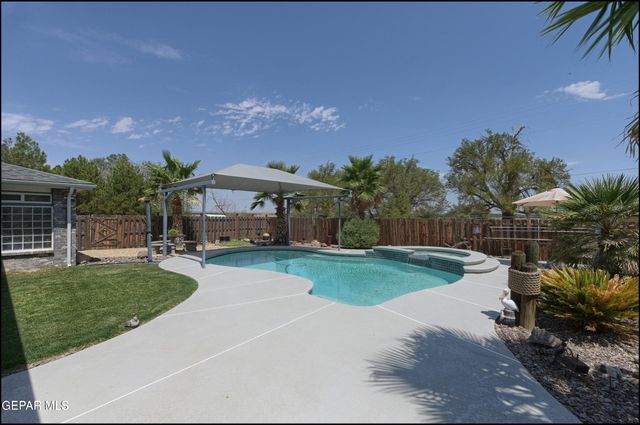 145 LIBBY Road, Canutillo, TX 79835