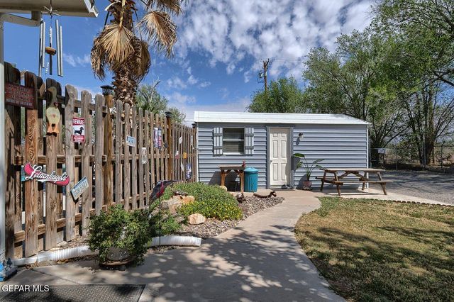 145 LIBBY Road, Canutillo, TX 79835