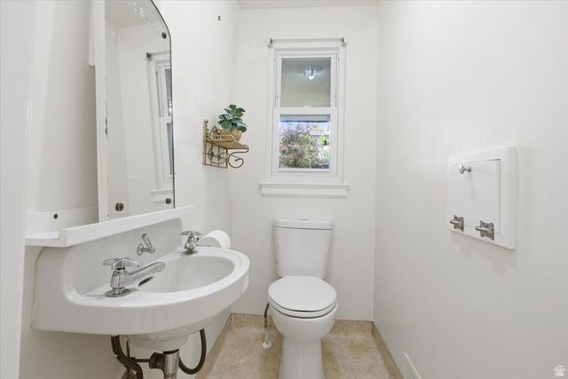 2009 E 1300 S, Salt Lake City, UT 84108