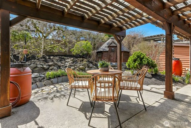 4815 NE 86th Street, Seattle, WA 98115