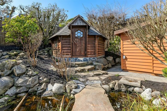 4815 NE 86th Street, Seattle, WA 98115