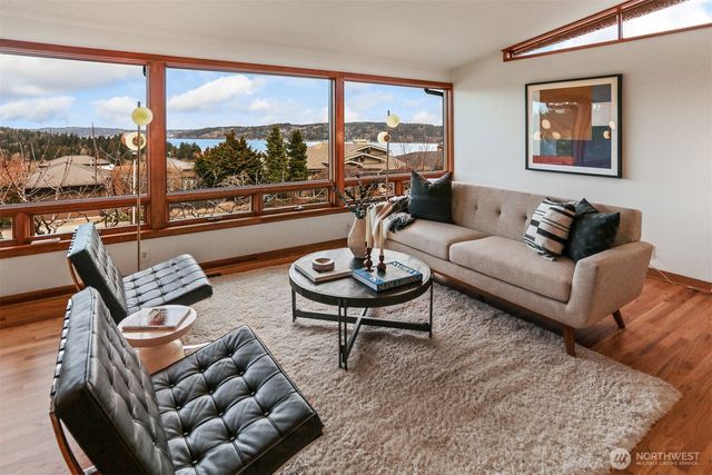 4815 NE 86th Street, Seattle, WA 98115