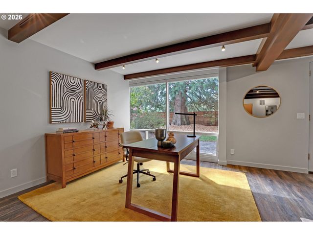 3619 Sw 50TH Ave, Portland, OR 97221