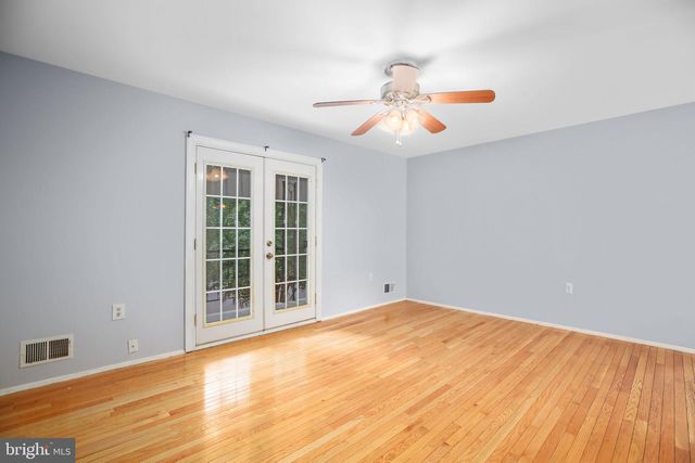 19007 RED OAK LN, Triangle, VA 22172