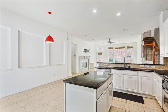 2251 Fawn Mist Drive, Frisco, TX 75036