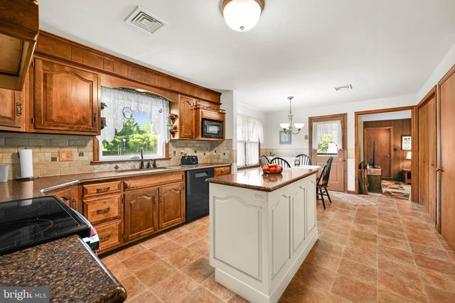 30 W ELM ST, Conestoga, PA 17516