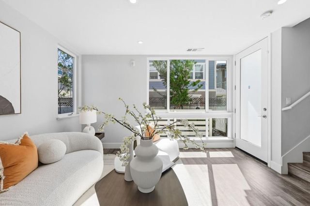 416 Santo Domingo Terrace, Sunnyvale, CA 94085