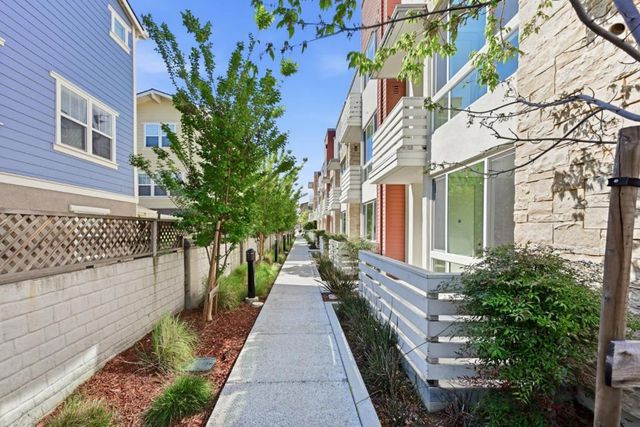 416 Santo Domingo Terrace, Sunnyvale, CA 94085