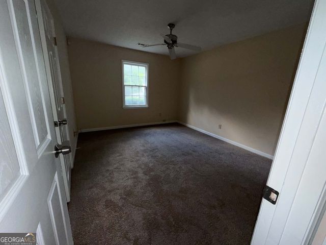 7021 Whitfield Drive, Riverdale, GA 30296