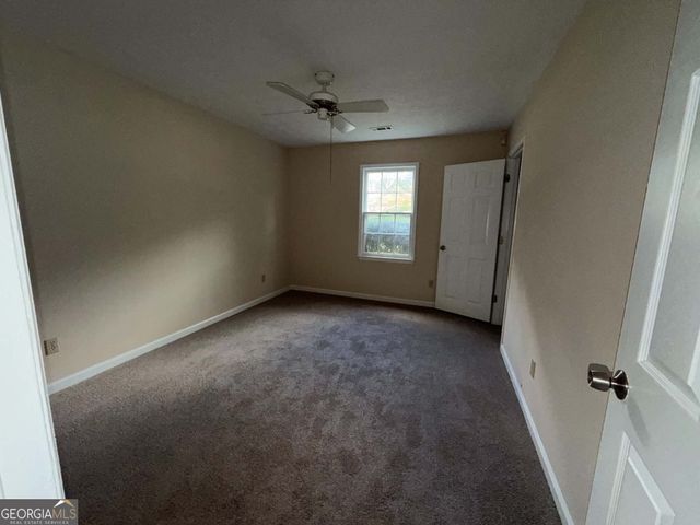 7021 Whitfield Drive, Riverdale, GA 30296