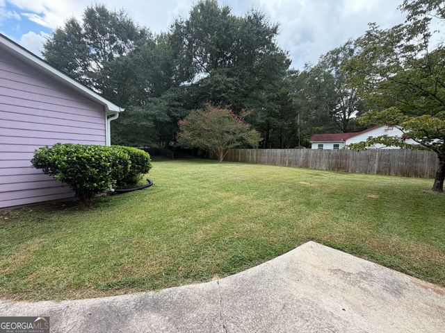 7021 Whitfield Drive, Riverdale, GA 30296