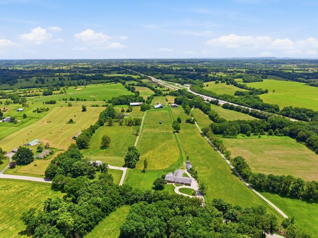 2509 Mount Sterling Road, Winchester, KY 40391