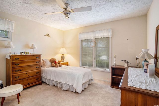 1422 Crooked Pine Dr., Surfside Beach, SC 29575