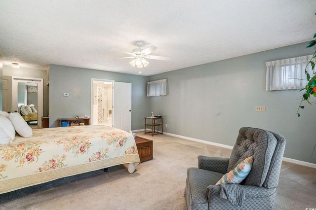 1422 Crooked Pine Dr., Surfside Beach, SC 29575