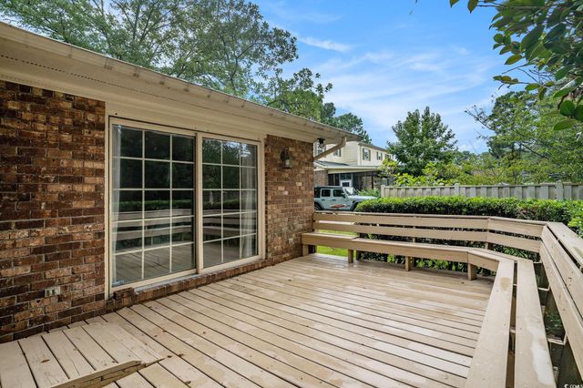 1422 Crooked Pine Dr., Surfside Beach, SC 29575