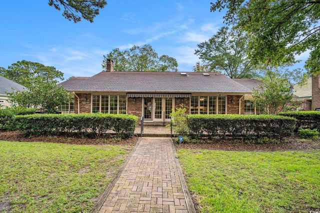 1422 Crooked Pine Dr., Surfside Beach, SC 29575