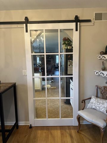 880 Uhen COURT, Burlington, WI 53105